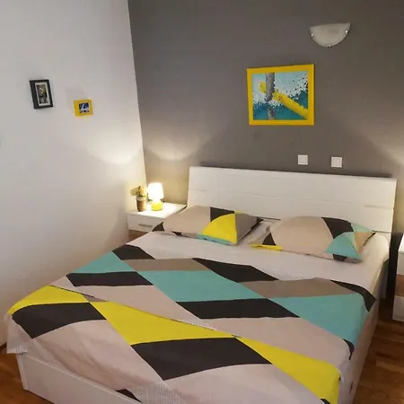Nuic Apartment