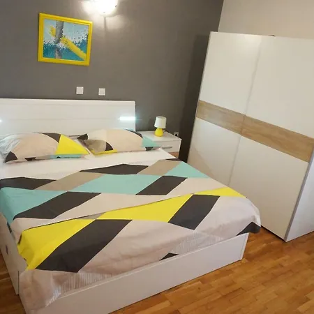 Apartment Nuic *